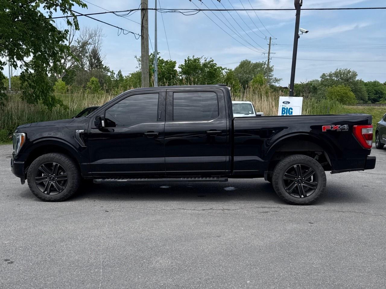 2022 Ford F-150 LARIAT   LONGBOX   FX4   MAX TOW PKG   MOONROOF Photo