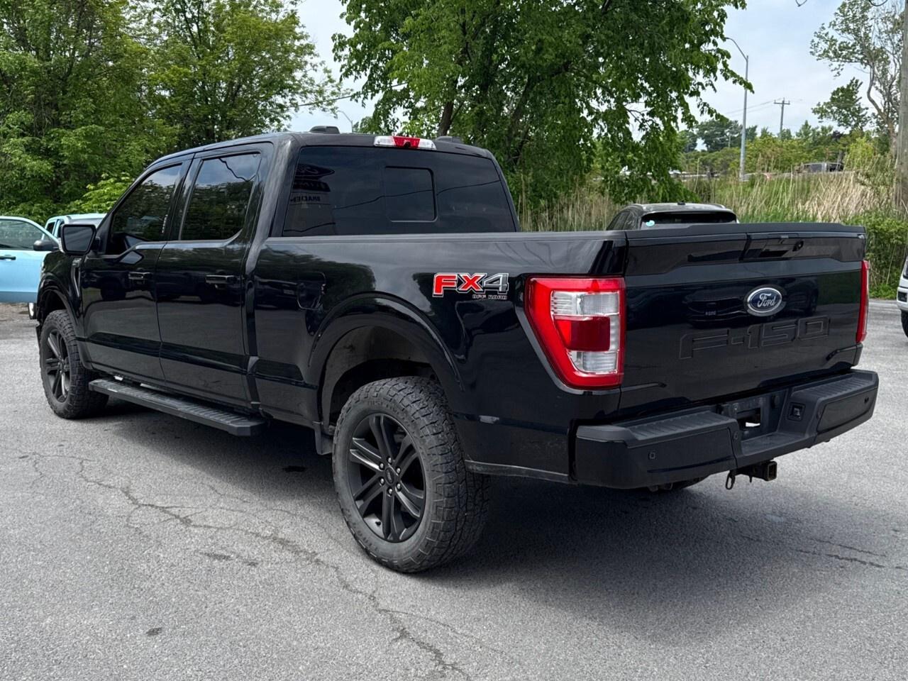 2022 Ford F-150 LARIAT   LONGBOX   FX4   MAX TOW PKG   MOONROOF Photo