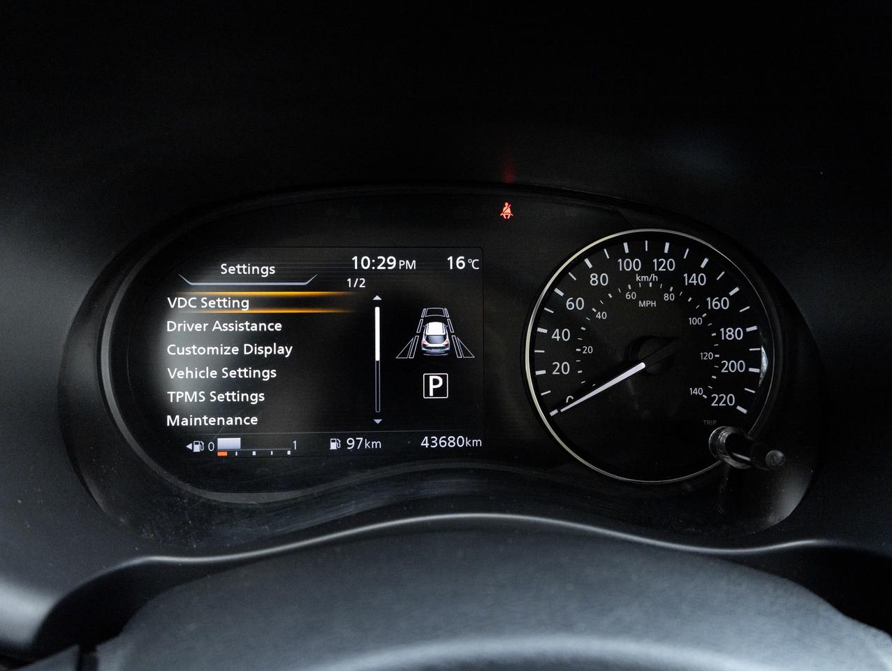 2021 Nissan Kicks SR FWD  TRADE IN  NO ACCIDENTS  ONE OWNER Photo