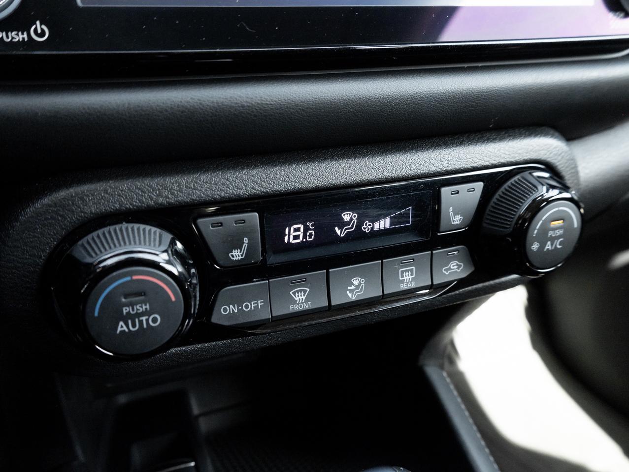 2021 Nissan Kicks SR FWD  TRADE IN  NO ACCIDENTS  ONE OWNER Photo