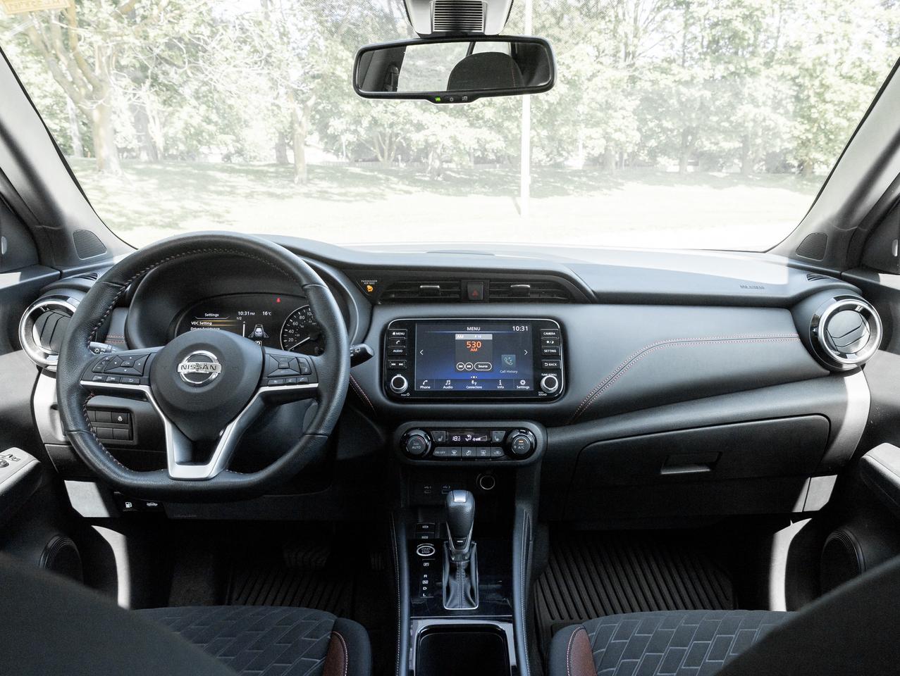 2021 Nissan Kicks SR FWD  TRADE IN  NO ACCIDENTS  ONE OWNER Photo