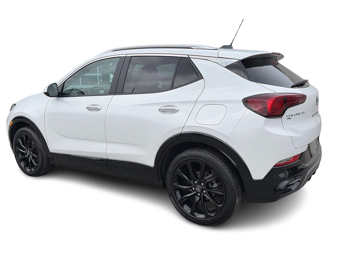 2024 Buick Encore GX Sport Touring AWD Clean car Fax Low kilometers! Photo