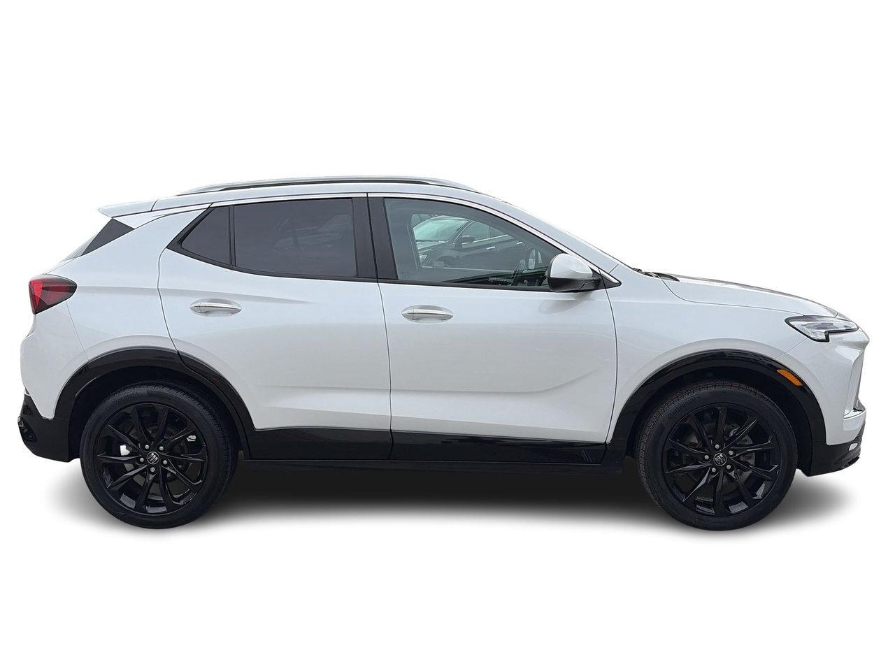 2024 Buick Encore GX Sport Touring AWD Clean car Fax Low kilometers! Photo