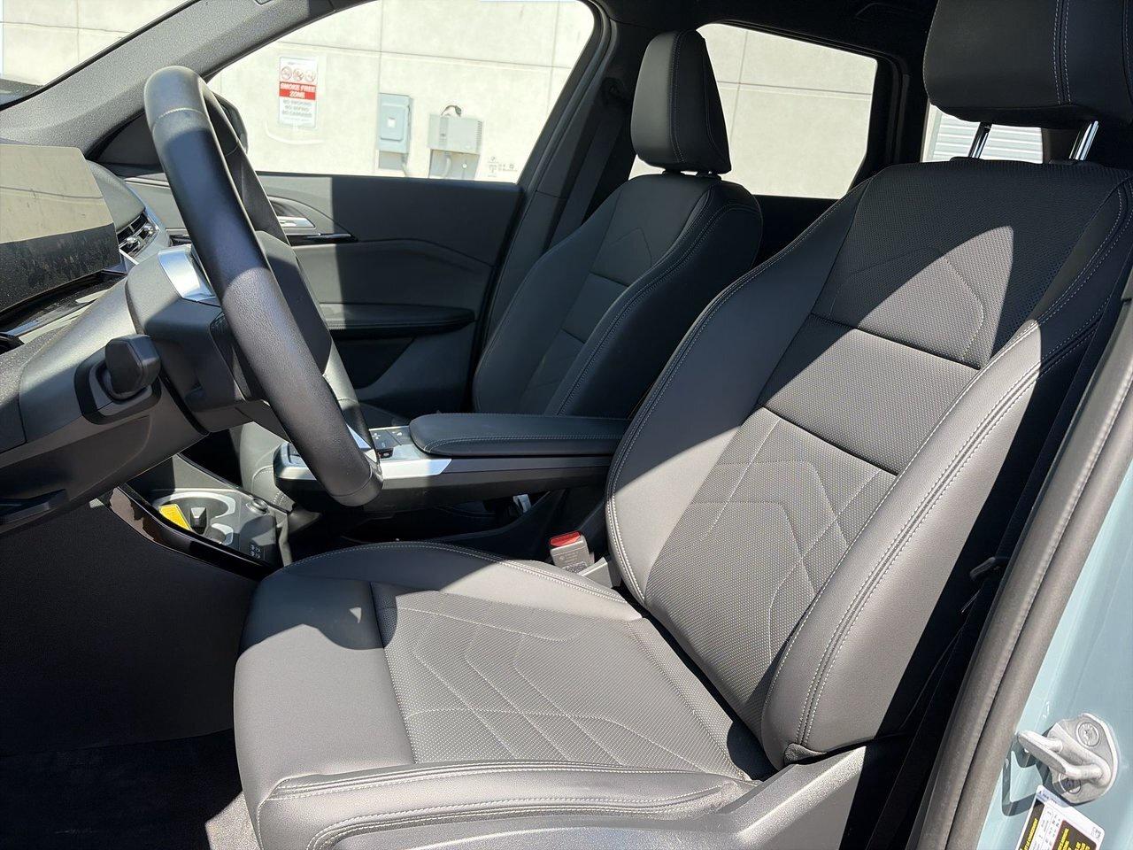 2024 BMW X1 xDrive28i Clean Car Fax One Owner Photo