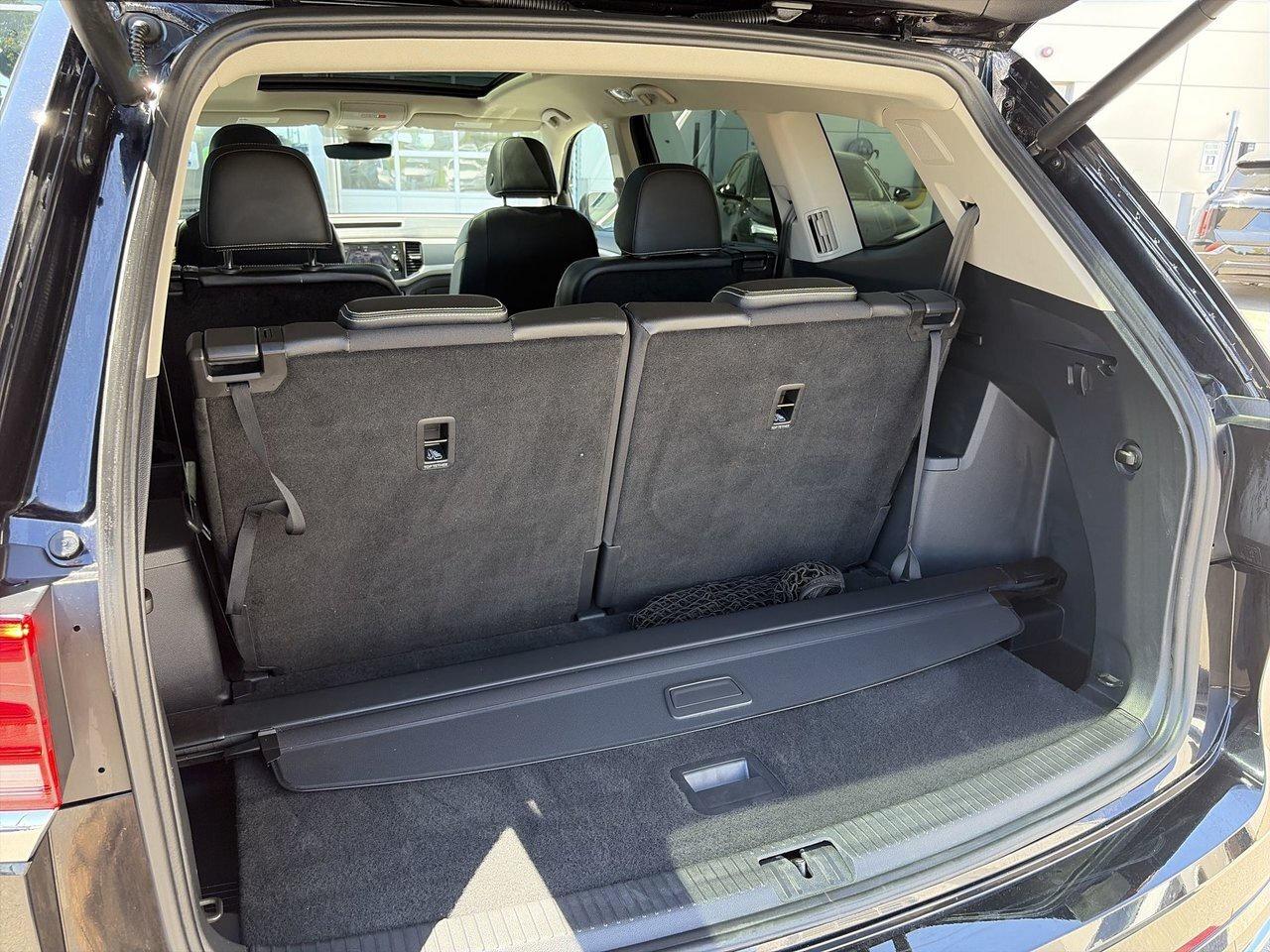 2022 Volkswagen Atlas Execline 3.6L 8sp at w/Tip 4MOTION Executive LineI Photo