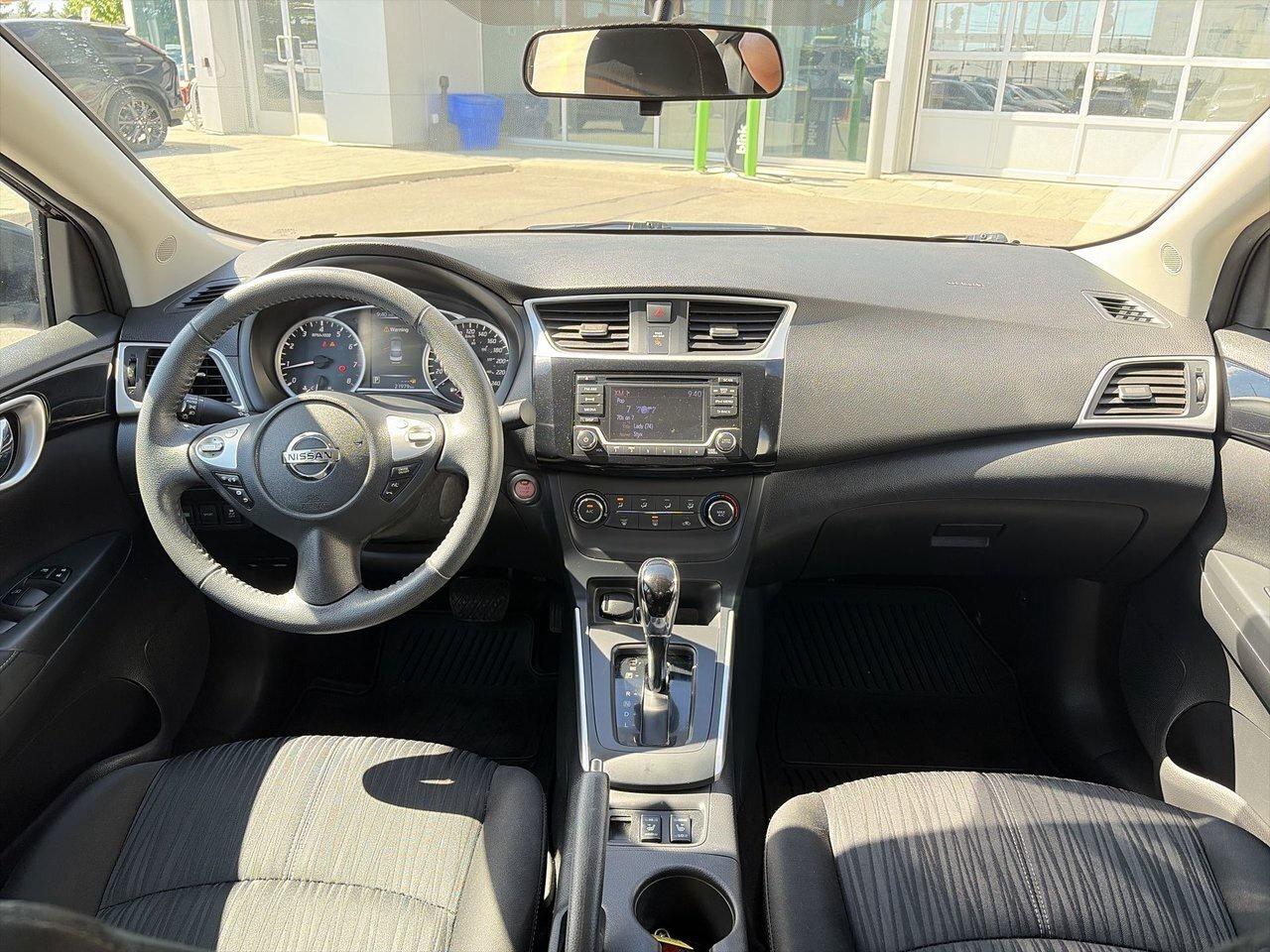 2017 Nissan Sentra 1.8 SV CVT Clean Car Fax Low KmsI1key Fob Photo