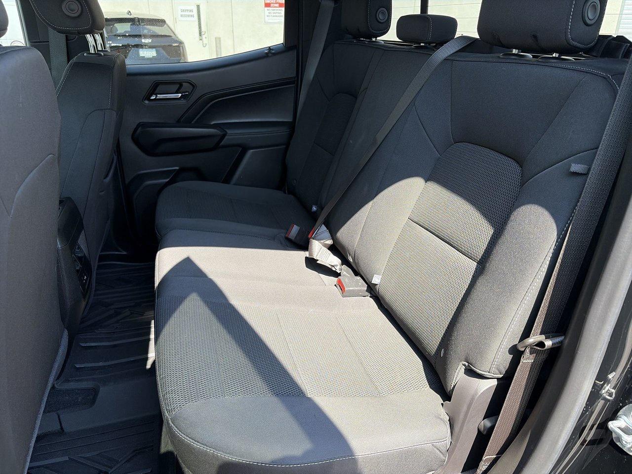 2024 GMC Canyon Crew Cab Short Box 4-Wheel Drive Elevation Photo