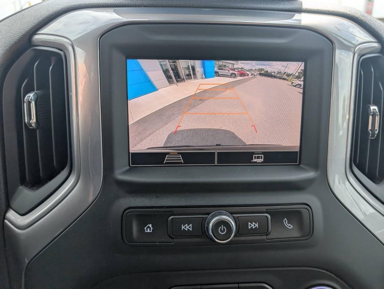 2024 Chevrolet Silverado 1500 Crew Cab Standard Box 4-Wheel Drive Custom Trail Boss Photo