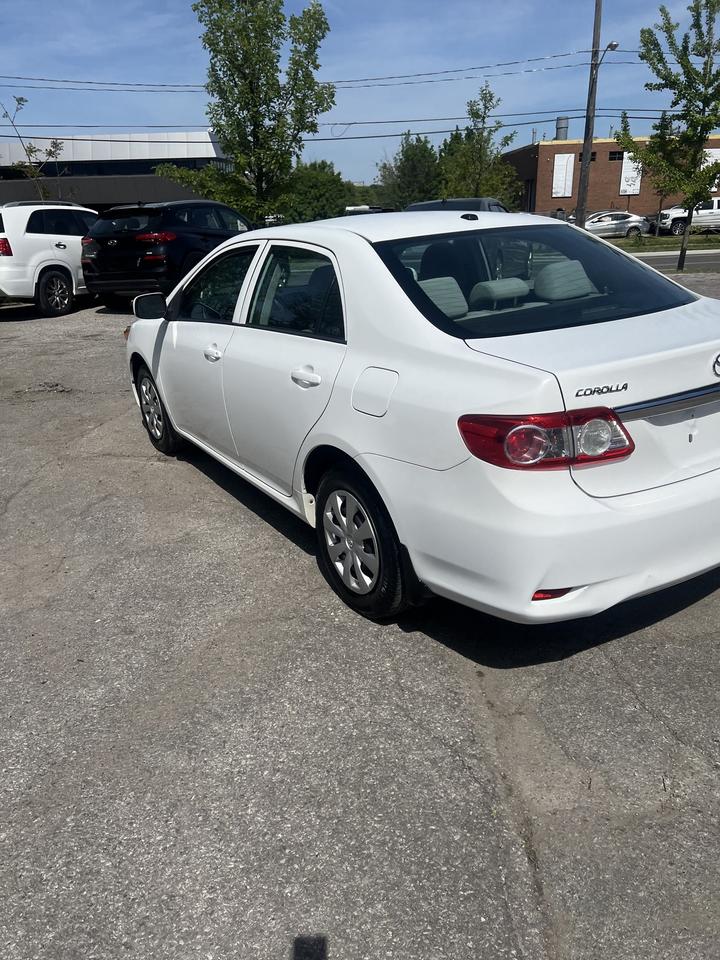 2013 Toyota Corolla CE AUTO SEDAN SUNROOF BLUE TOOTH HEATED SEATS AC Photo4