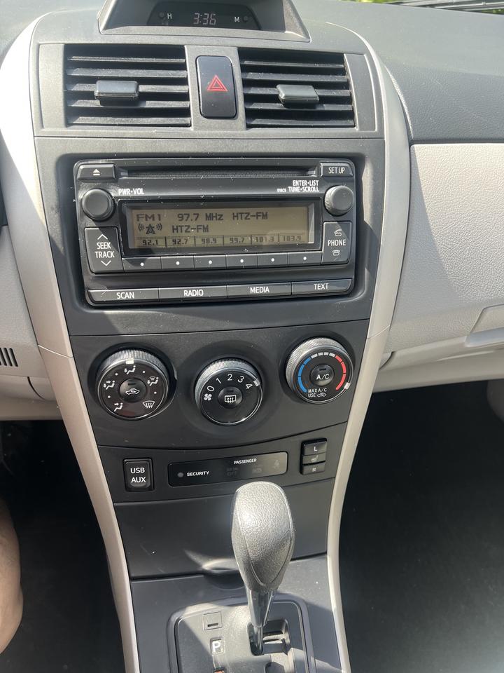 2013 Toyota Corolla CE AUTO SEDAN SUNROOF BLUE TOOTH HEATED SEATS AC Photo