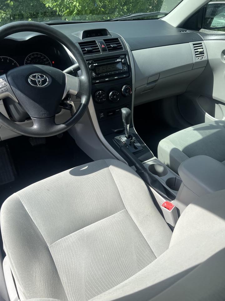 2013 Toyota Corolla CE AUTO SEDAN SUNROOF BLUE TOOTH HEATED SEATS AC Photo