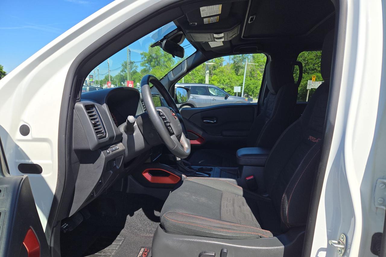 2023 Nissan Frontier Pro-4X Photo