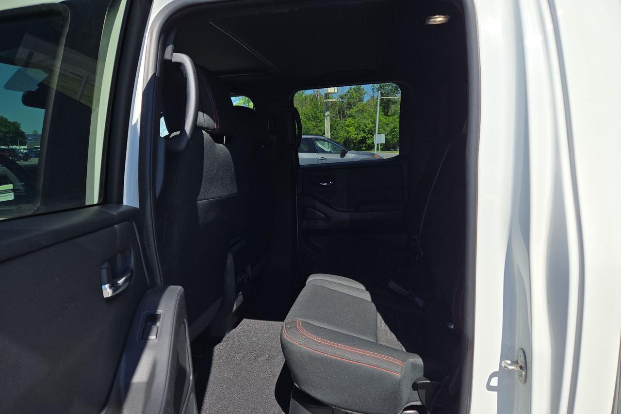2023 Nissan Frontier Pro-4X Photo