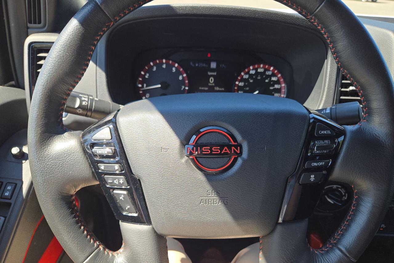 2023 Nissan Frontier Pro-4X Photo