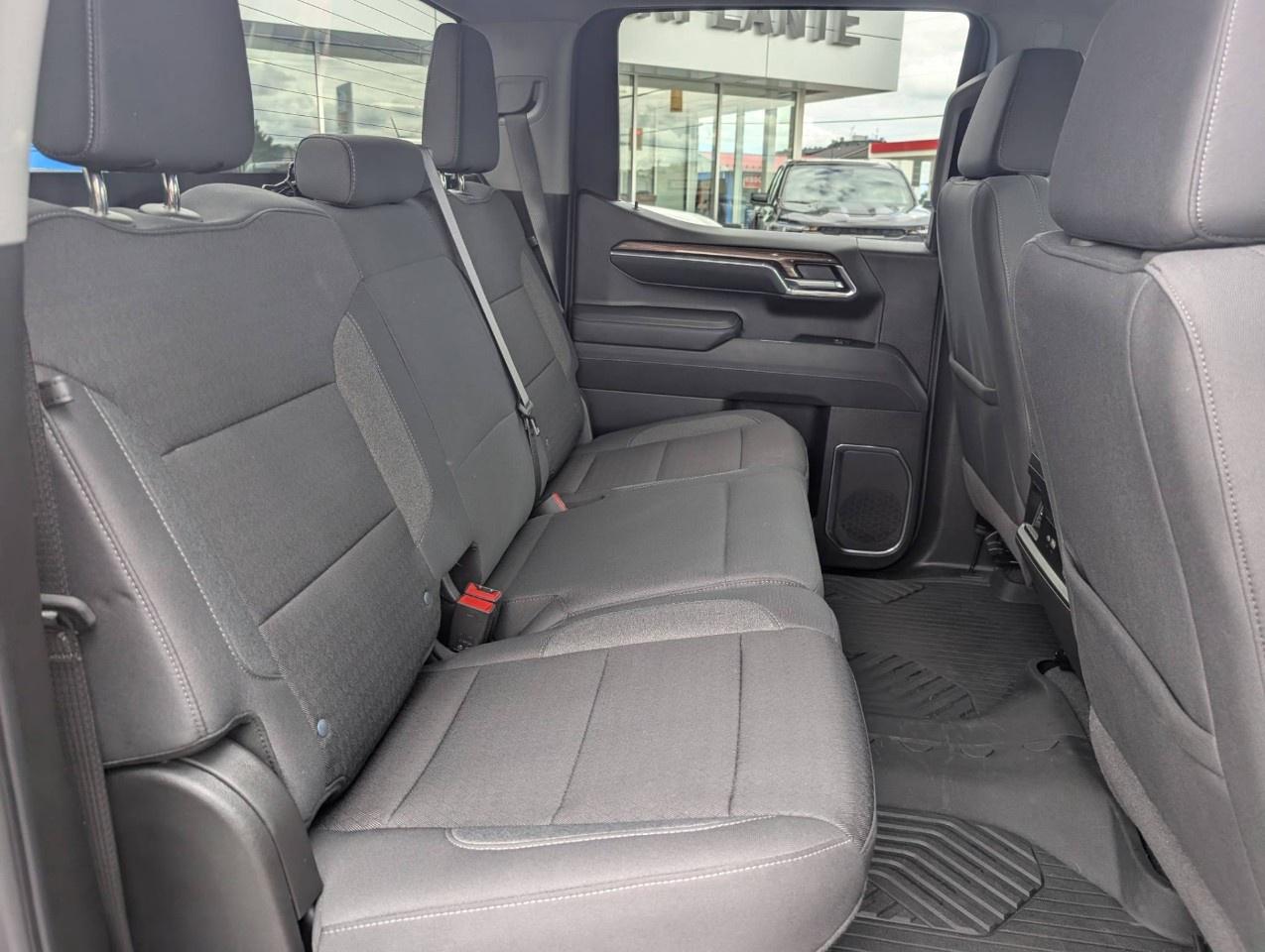 2025 Chevrolet Silverado 1500 Crew Cab Standard Box 4-Wheel Drive RST Photo