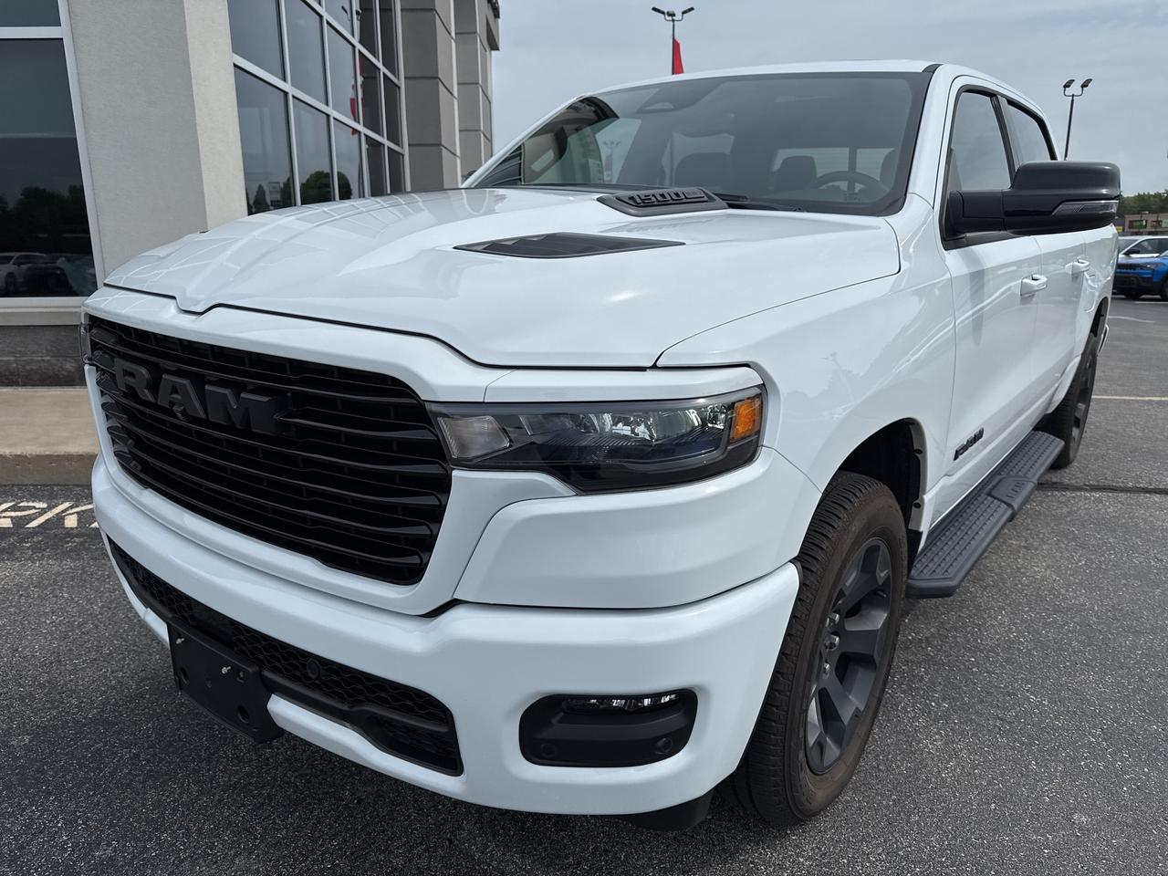 2025 RAM 1500 SPORT Photo
