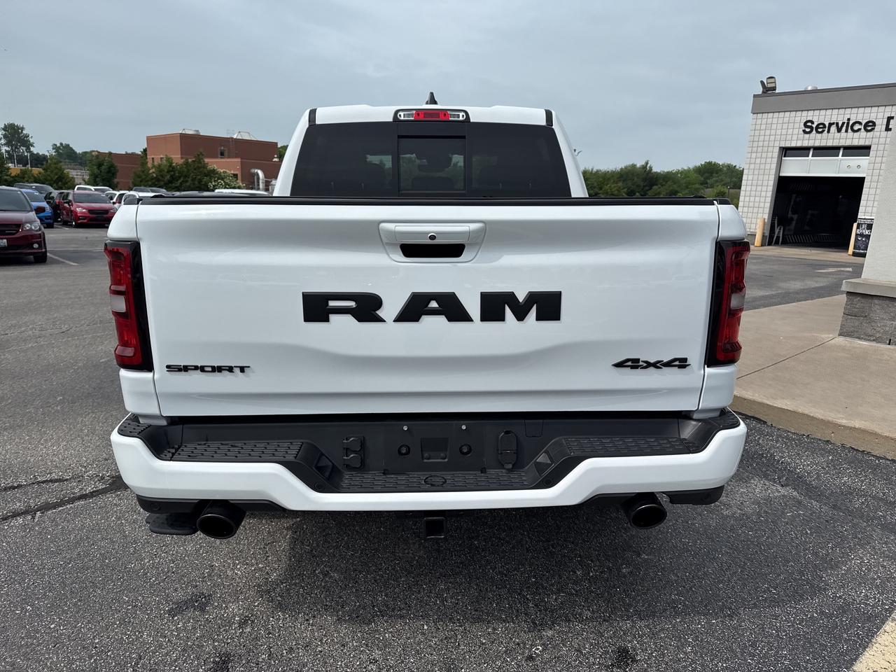 2025 RAM 1500 SPORT Photo