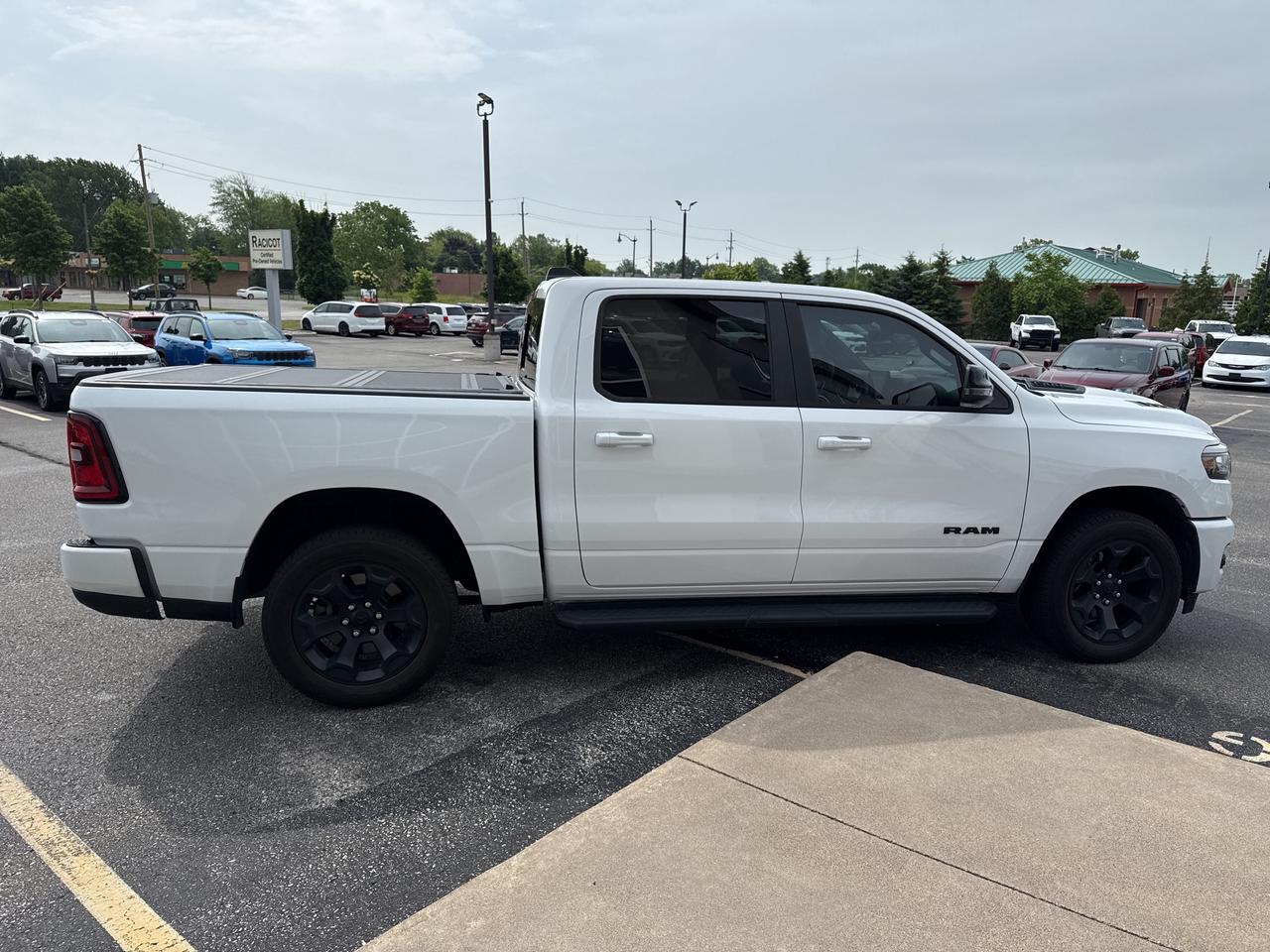 2025 RAM 1500 SPORT Photo