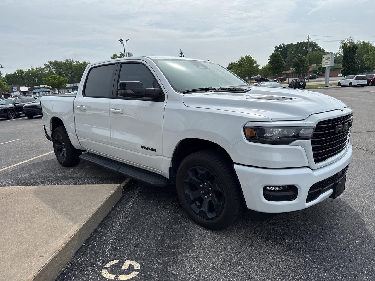 2025 RAM 1500 SPORT Photo