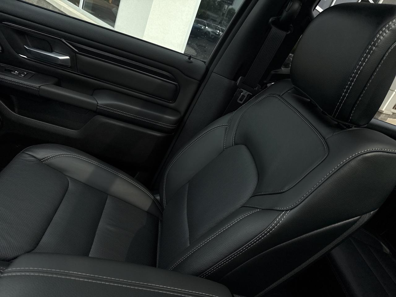 2025 RAM 1500 SPORT Photo