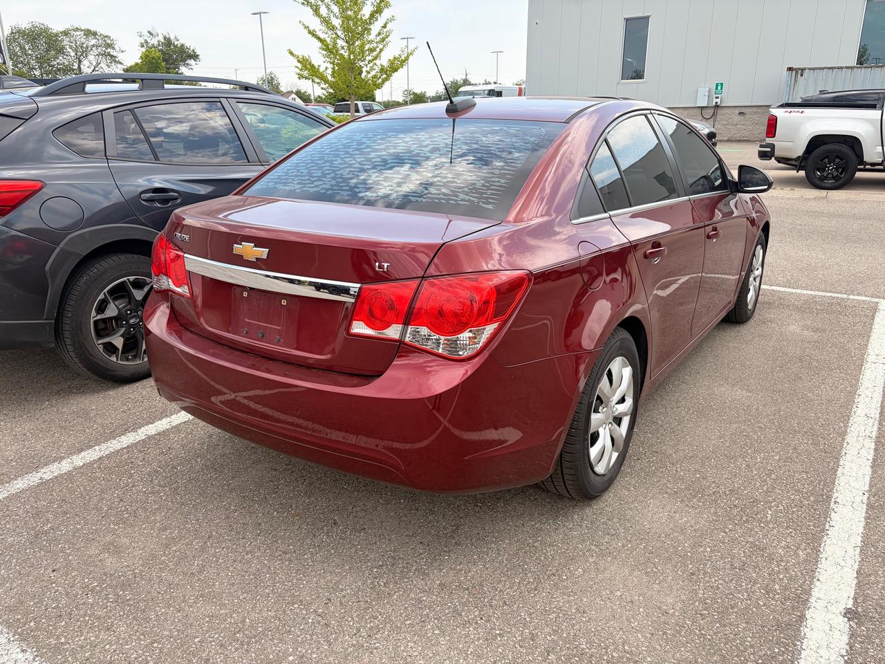 2016 Chevrolet Cruze Limited LT 1LT 4dr Sedan Photo2