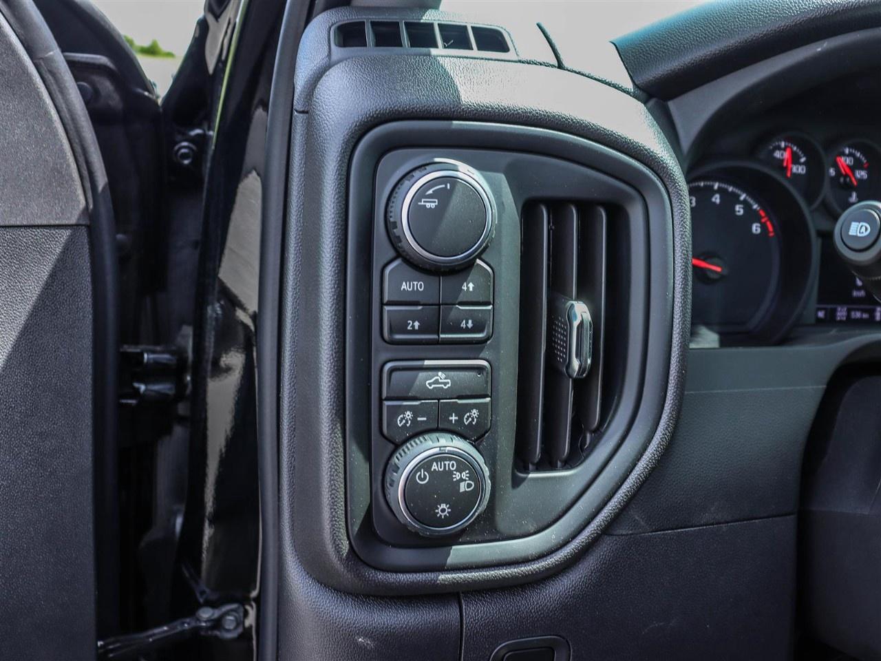 2026 Chevrolet Silverado 1500 Crew Cab Short Box 4-Wheel Drive Custom Trail Boss Photo