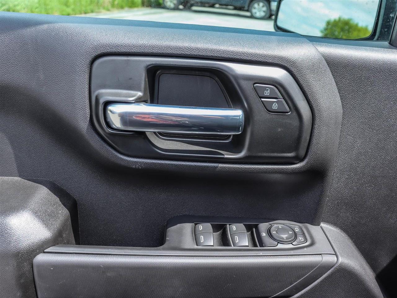 2026 Chevrolet Silverado 1500 Crew Cab Short Box 4-Wheel Drive Custom Trail Boss Photo