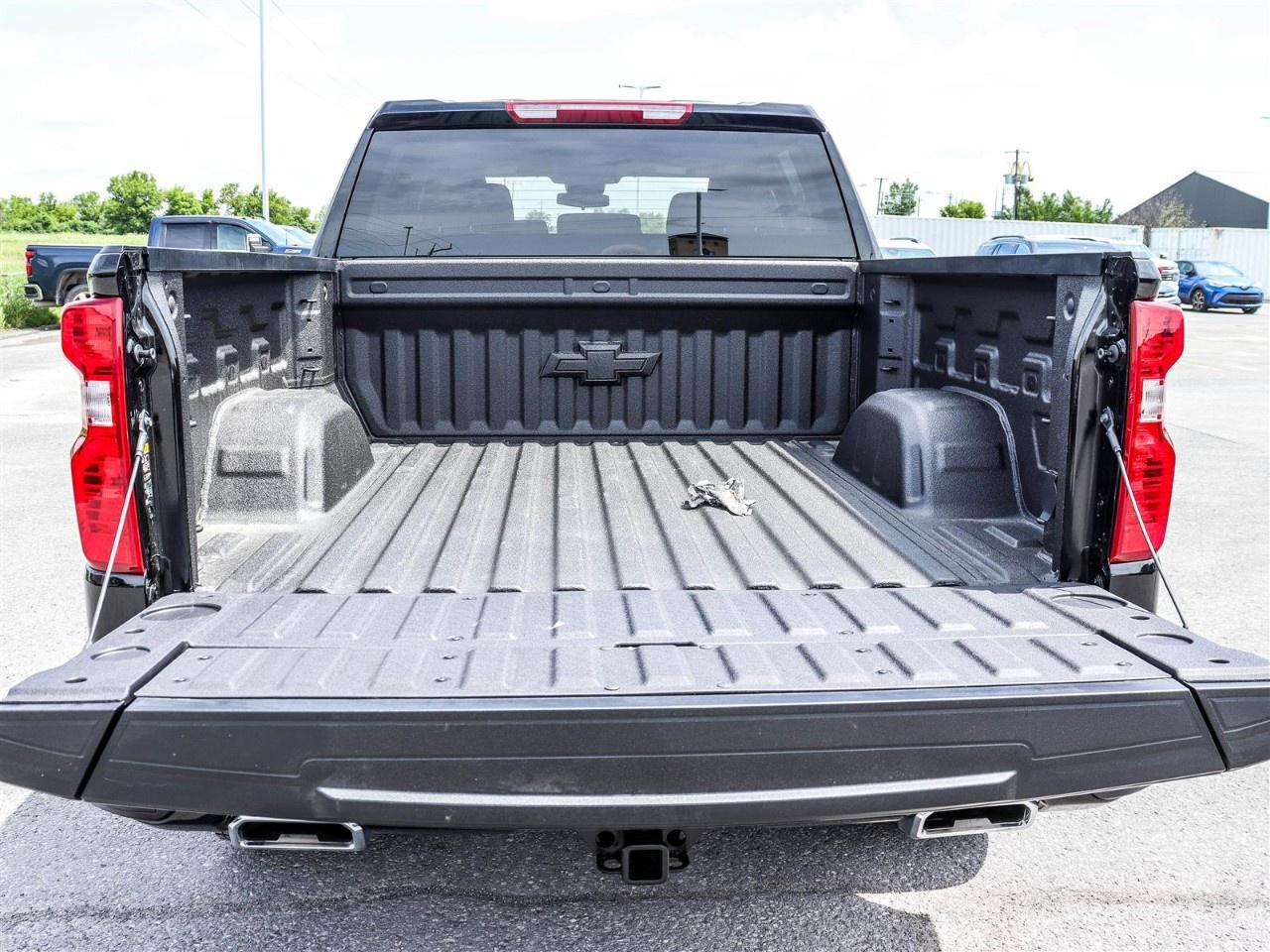 2026 Chevrolet Silverado 1500 Crew Cab Short Box 4-Wheel Drive Custom Trail Boss Photo