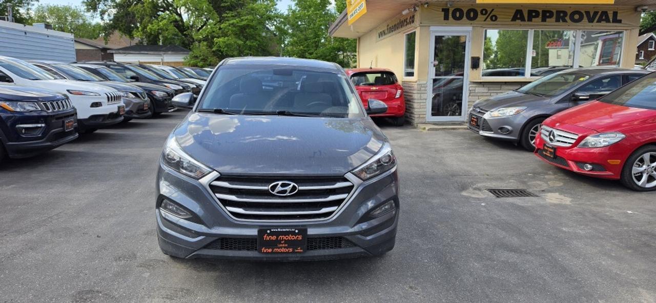 2017 Hyundai Tucson SE 4dr All-wheel Drive Automatic Photo