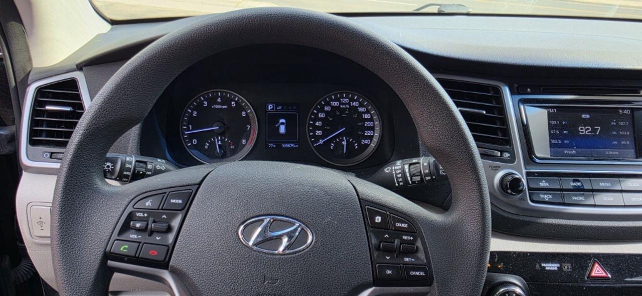 2017 Hyundai Tucson SE 4dr All-wheel Drive Automatic Photo