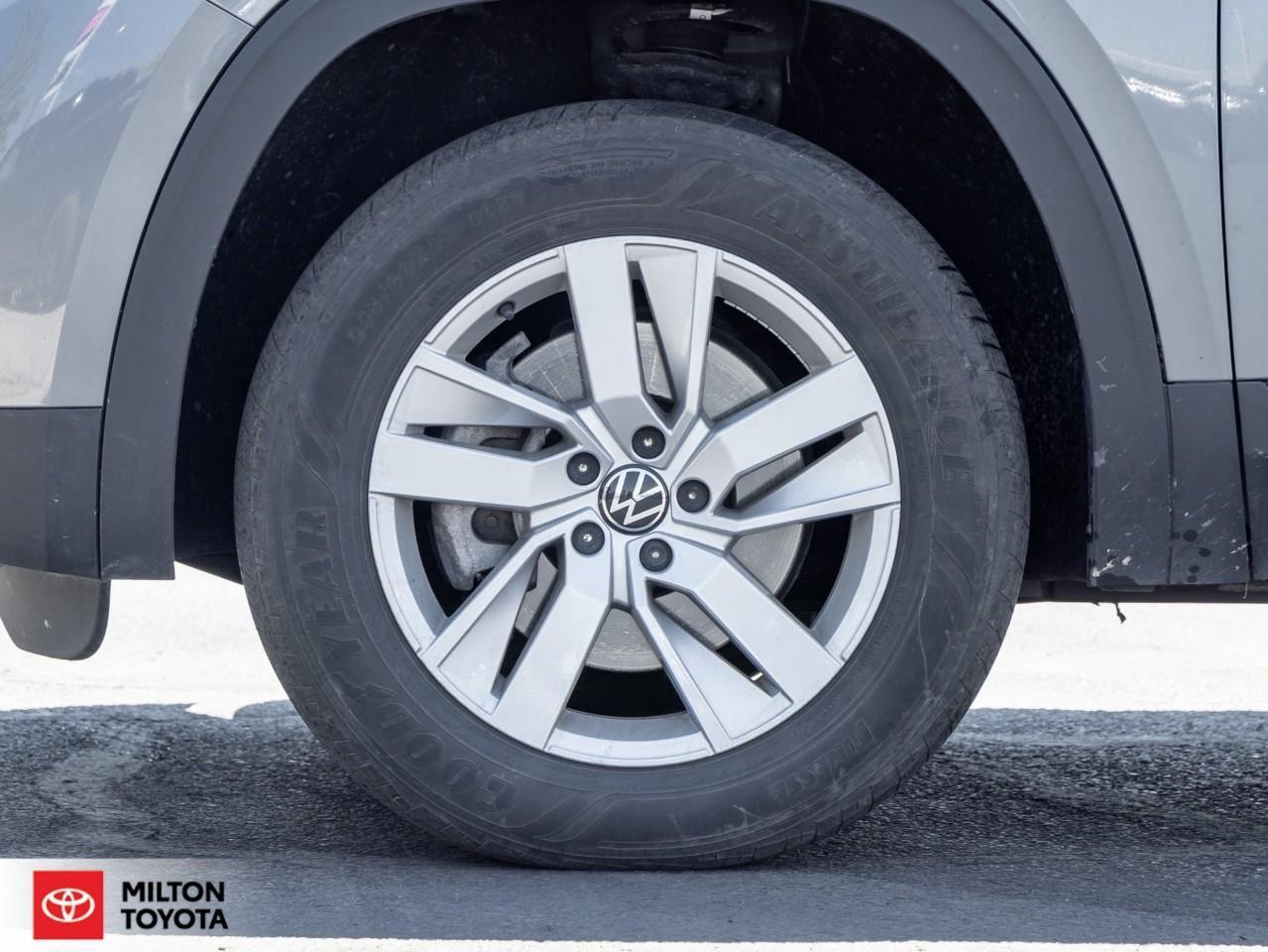 2023 Volkswagen Atlas 7 PASSENGER HEATED SEATS TOUCHSCREEN NEW TIRES ONE Photo