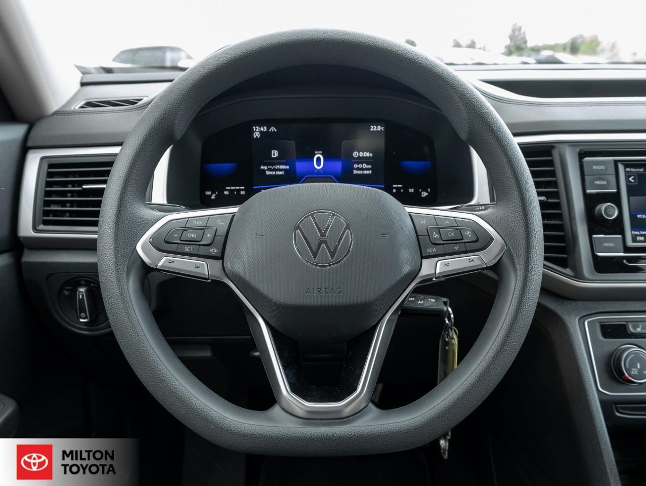 2023 Volkswagen Atlas 7 PASSENGER HEATED SEATS TOUCHSCREEN NEW TIRES ONE Photo