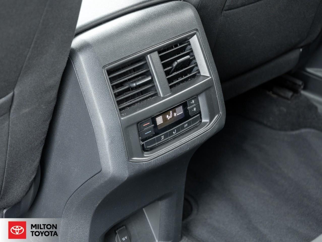 2023 Volkswagen Atlas 7 PASSENGER HEATED SEATS TOUCHSCREEN NEW TIRES ONE Photo