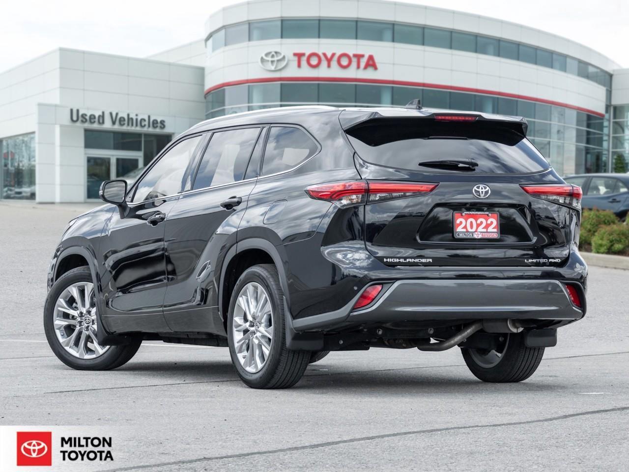 2022 Toyota Highlander LEATHER JBL SOUND NAVIGATION PANORAMIC SUNROOF ONE Photo4