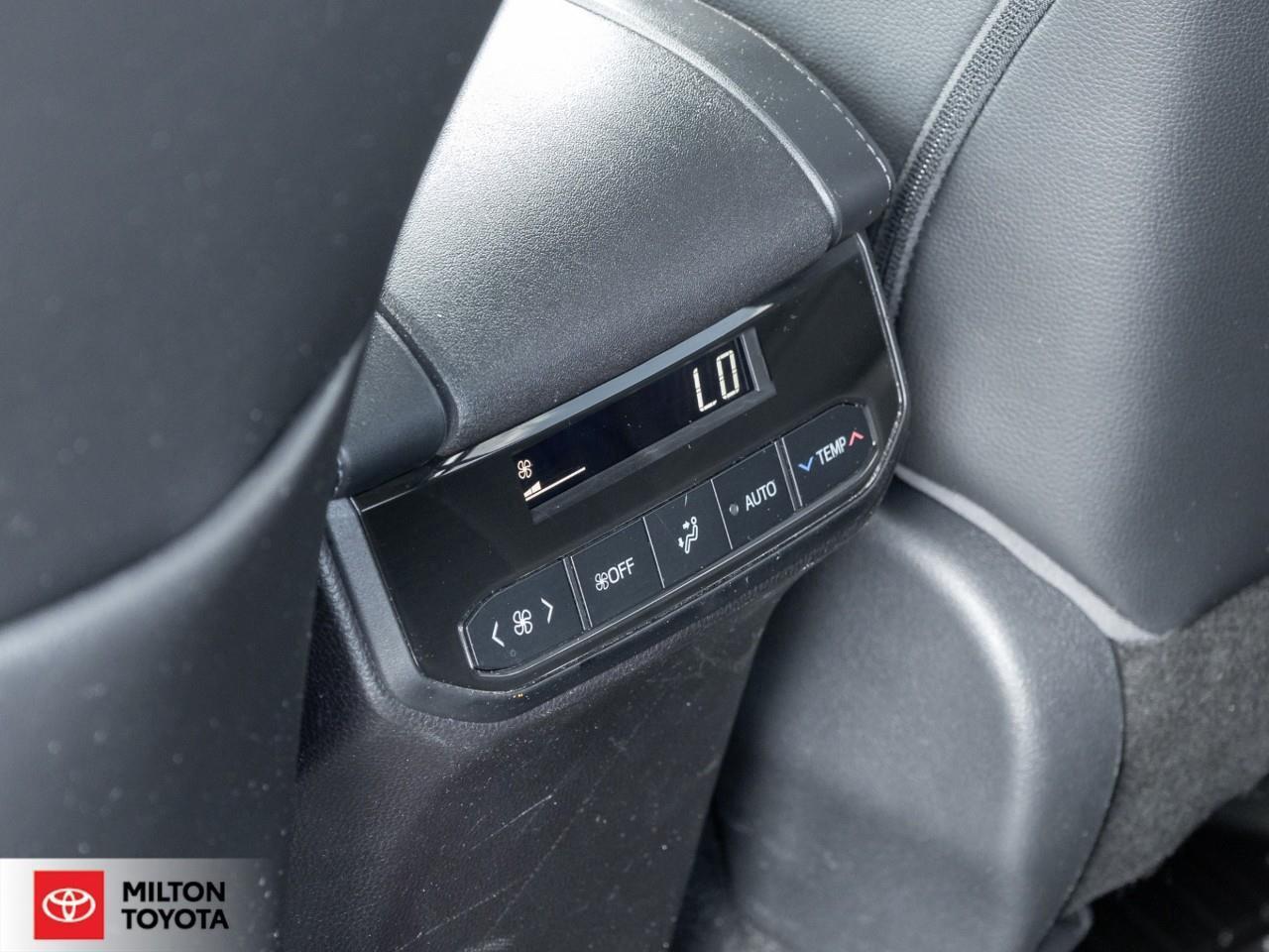 2022 Toyota Highlander LEATHER JBL SOUND NAVIGATION PANORAMIC SUNROOF ONE Photo