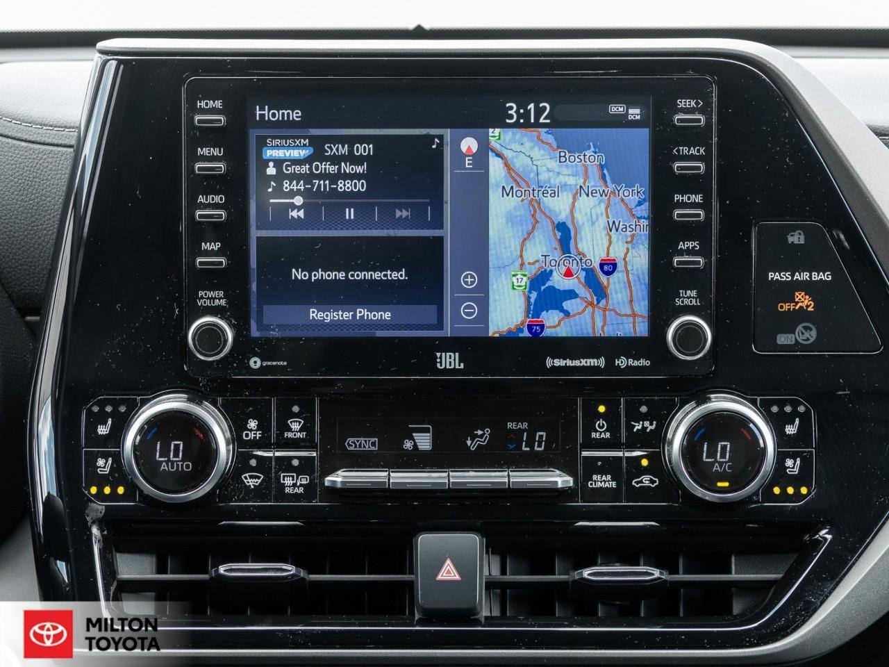 2022 Toyota Highlander LEATHER JBL SOUND NAVIGATION PANORAMIC SUNROOF ONE Photo