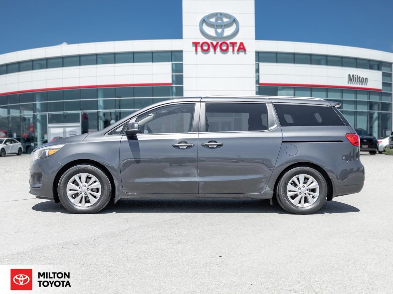 2016 Kia Sedona HEATED SEATS POWER SEAT PUSH START NEW TIRES ONCE Photo