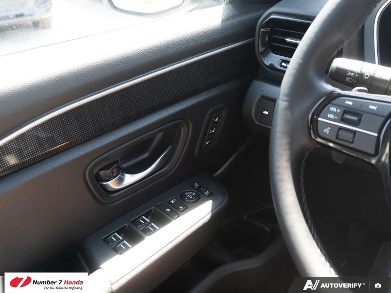 2025 Honda Pilot Touring *EXTENDED FACTORY WARRANTY*NO REPORTED ACC Photo