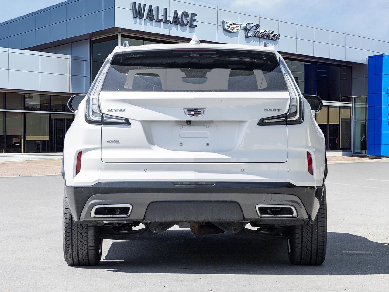 2024 Cadillac XT4 AWD 4dr Sport   ONE OWNER   OFF LEASE   LOW KMS! Photo