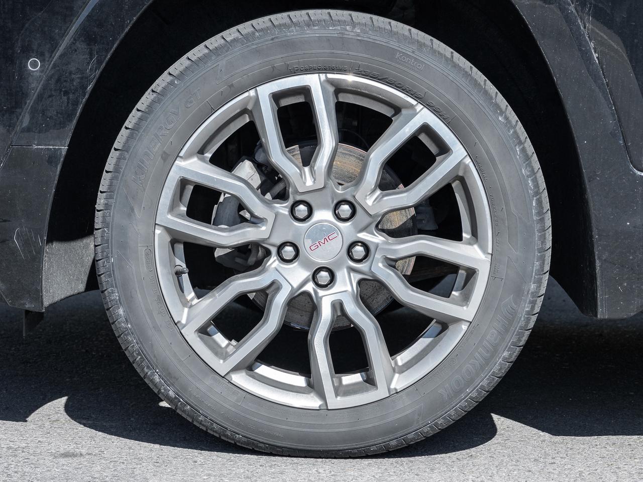 2023 GMC Terrain AWD 4dr Denali   ONE OWNER   OFF LEASE Photo