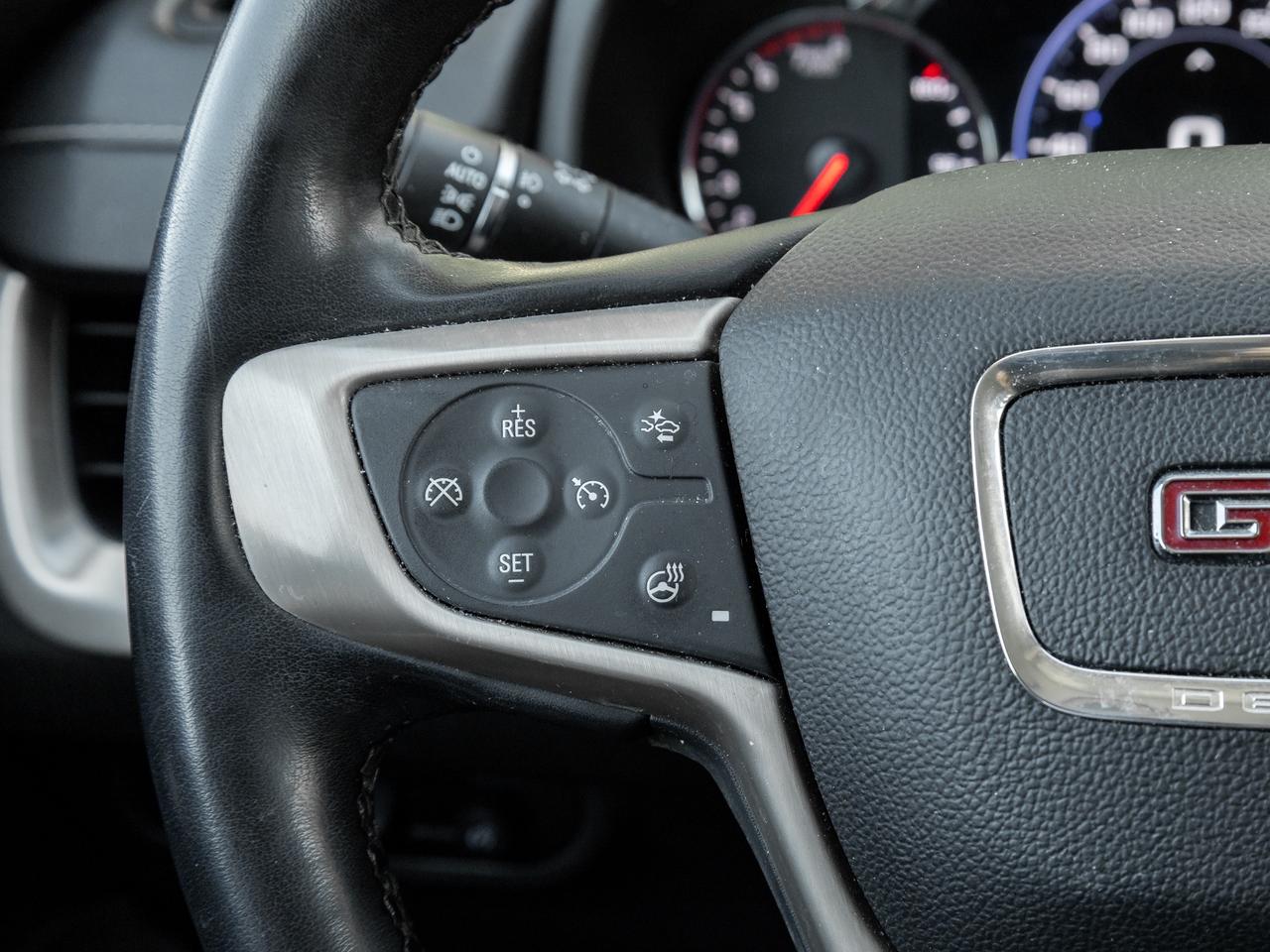 2023 GMC Terrain AWD 4dr Denali   ONE OWNER   OFF LEASE Photo