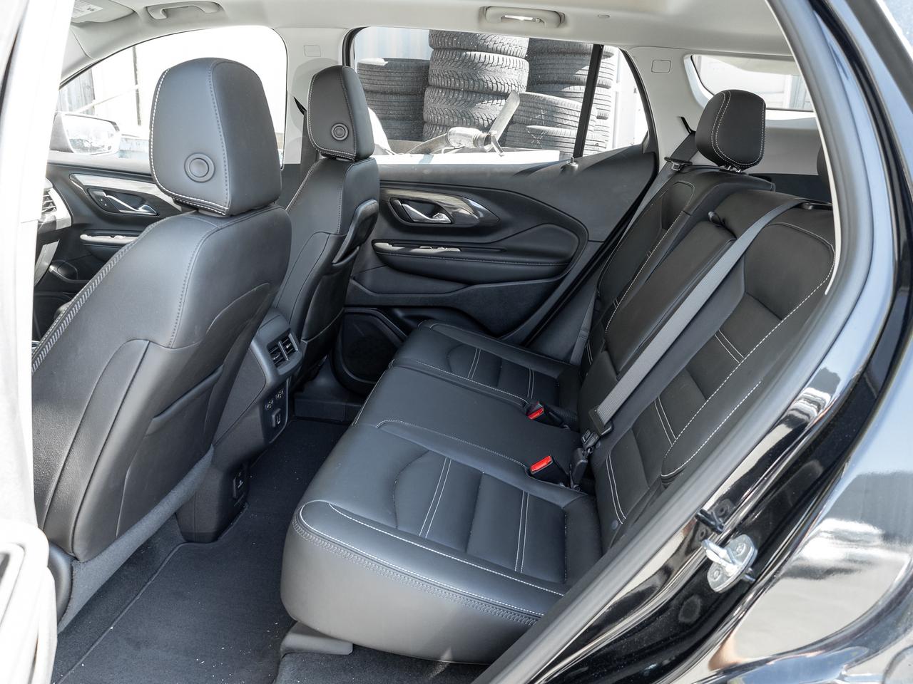2023 GMC Terrain AWD 4dr Denali   ONE OWNER   OFF LEASE Photo
