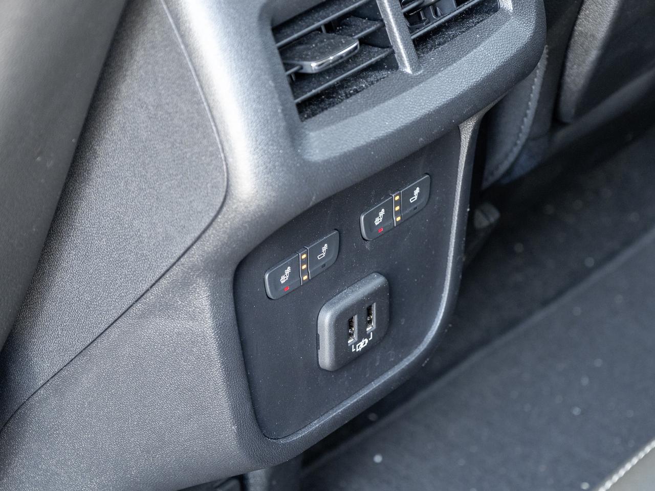 2023 GMC Terrain AWD 4dr Denali   ONE OWNER   OFF LEASE Photo