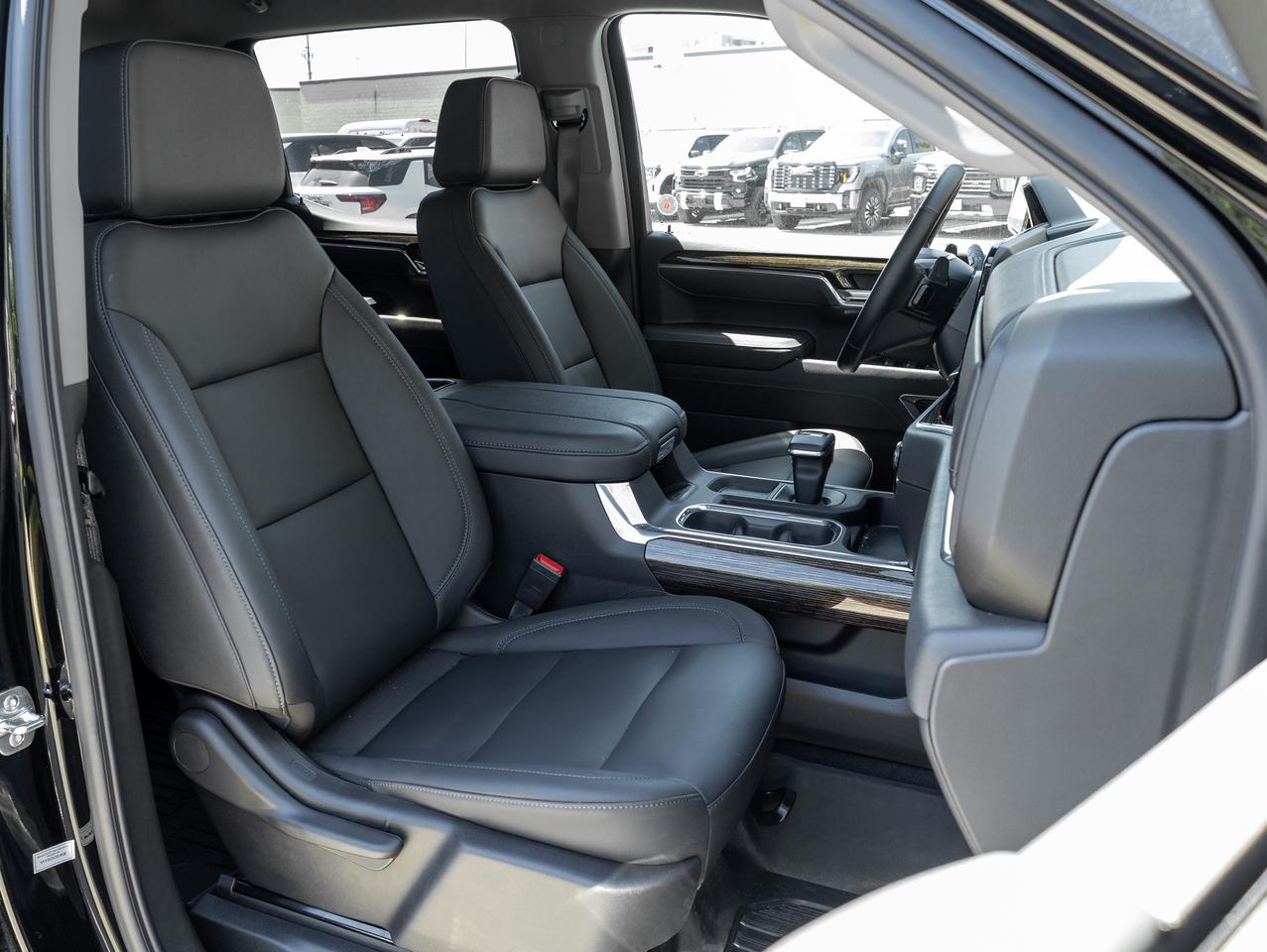 2026 GMC Sierra 1500 CLEAN CARFAX   5.3L V8   PREMIUM PKG Photo