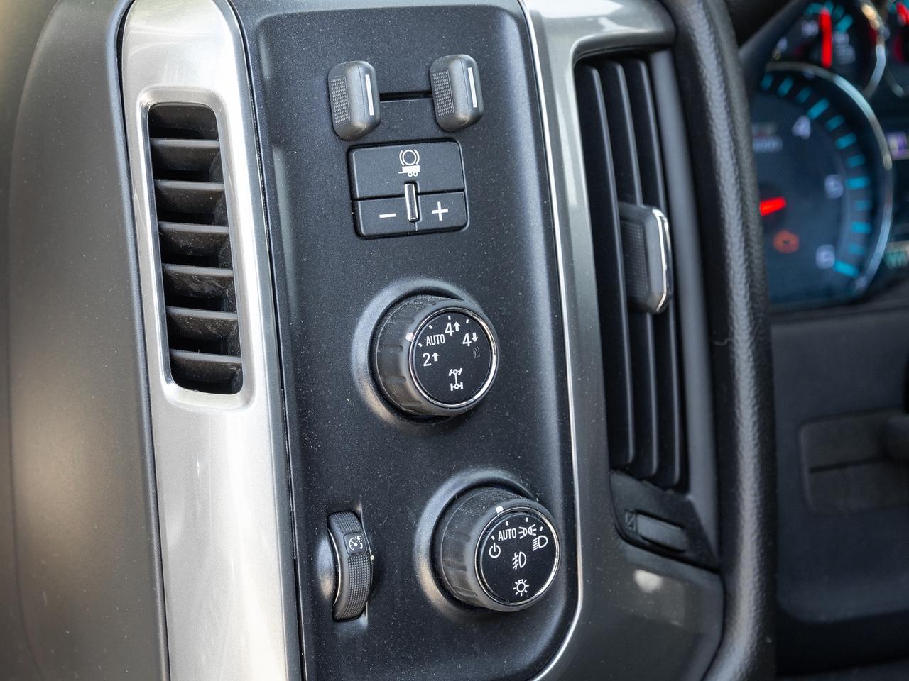 2015 Chevrolet Silverado 1500 AS IS   4WD Crew Cab 143.5  LT w-1LT Photo