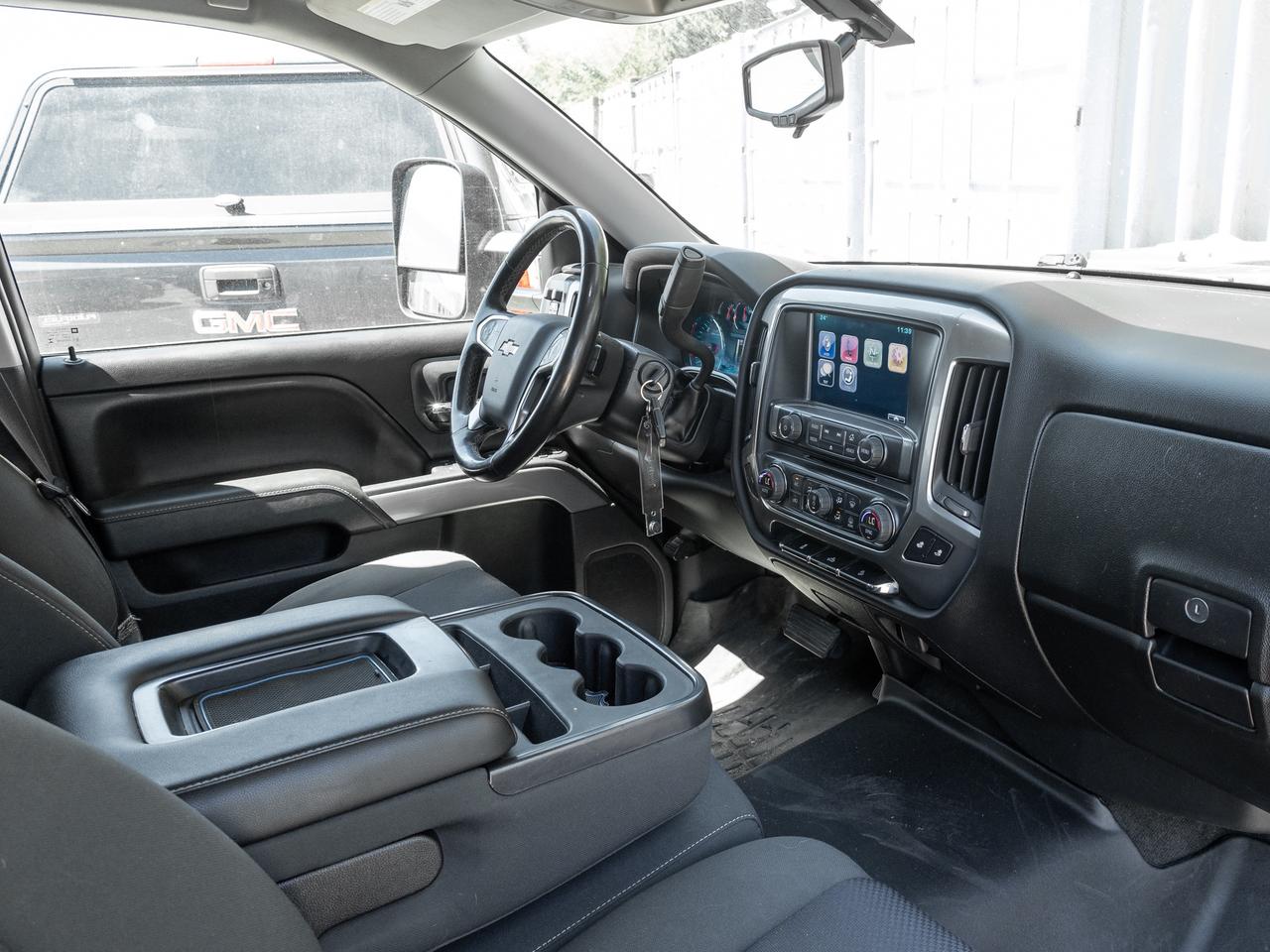 2015 Chevrolet Silverado 1500 AS IS   4WD Crew Cab 143.5  LT w-1LT Photo