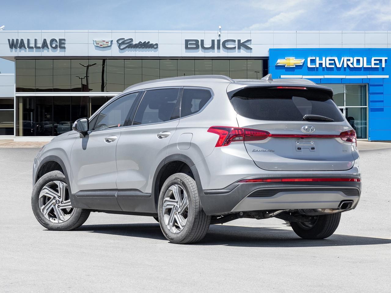 2022 Hyundai Santa Fe Essential AWD   LOCAL TRADE   ONE OWNER Photo4