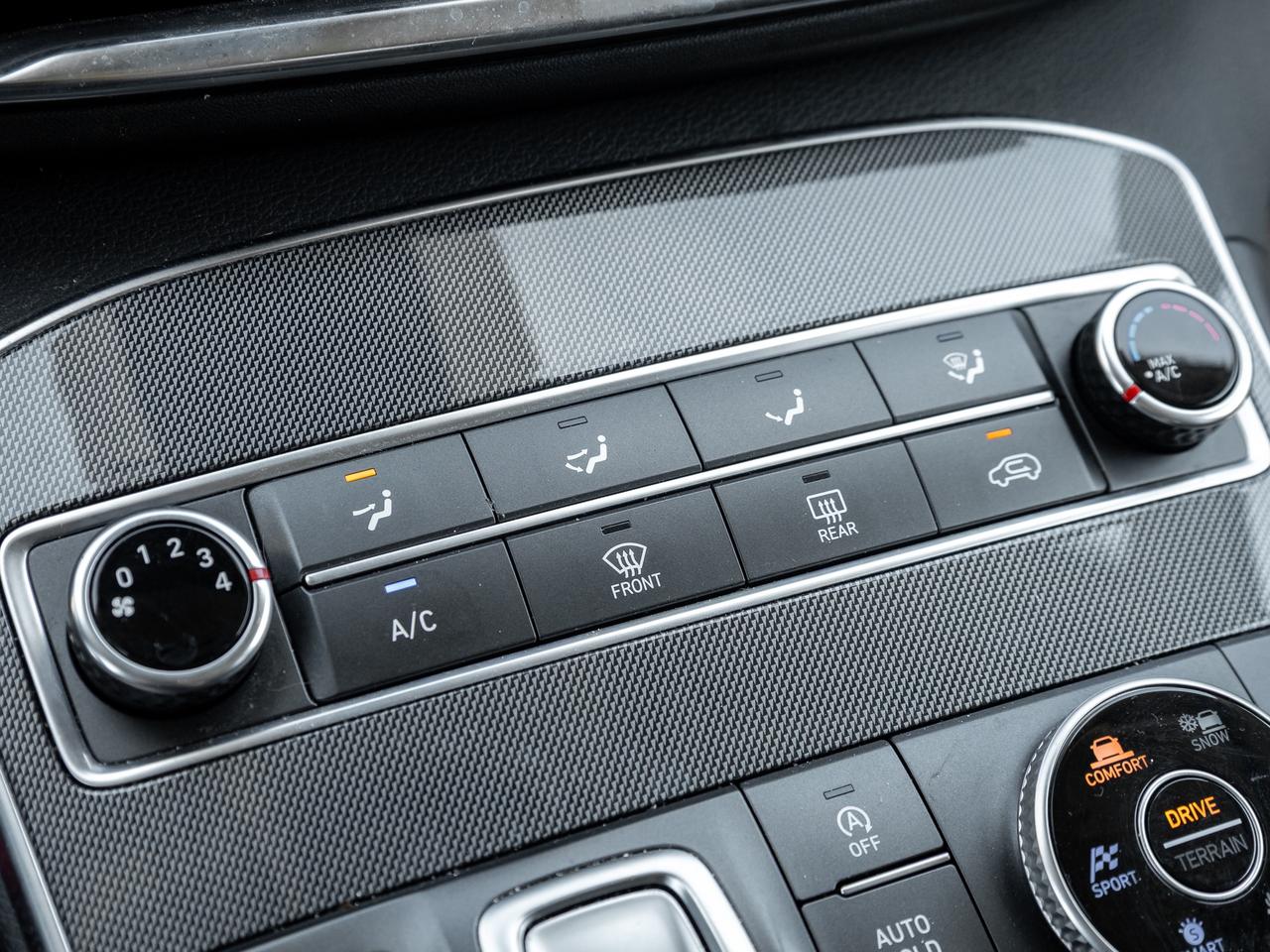2022 Hyundai Santa Fe Essential AWD   LOCAL TRADE   ONE OWNER Photo