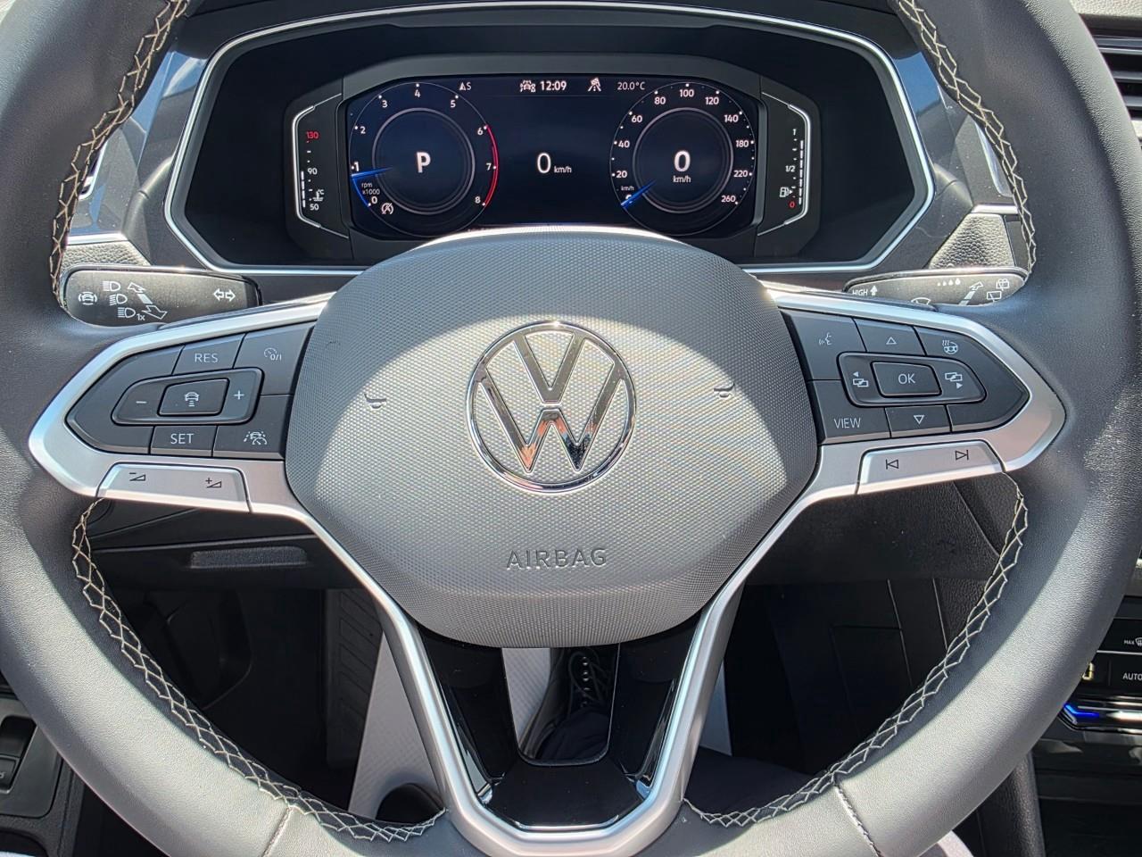2024 Volkswagen Tiguan Comfortline 4dr All-wheel Drive 4MOTION Photo