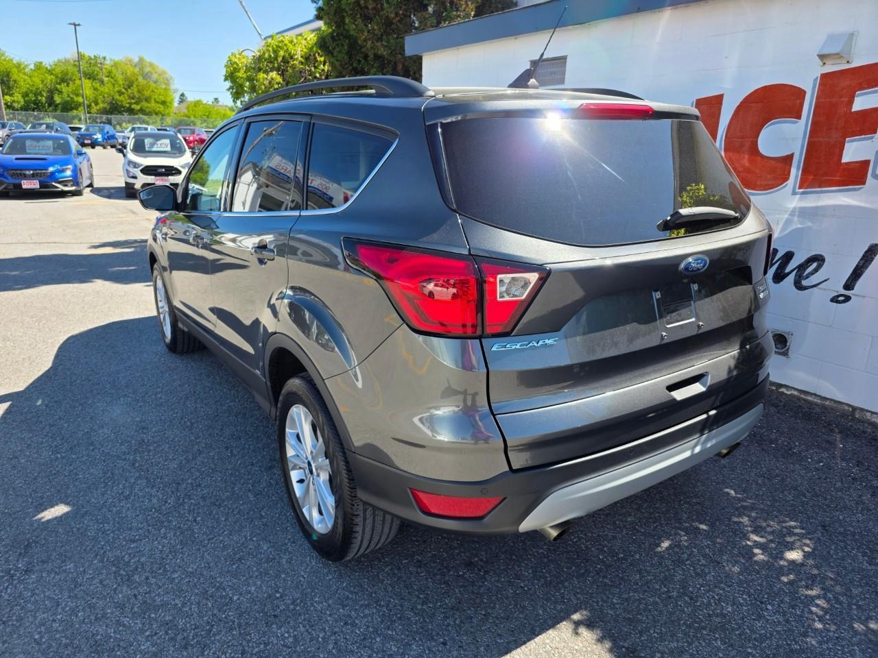 2019 Ford Escape SEL 4dr 4x4 Photo